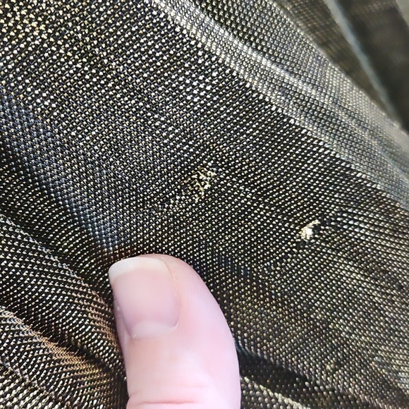 Elegant metallic olive Green Pleated Skirt - Picture 11 of 11